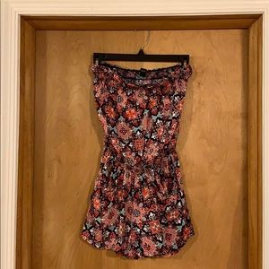 Romper with pockets